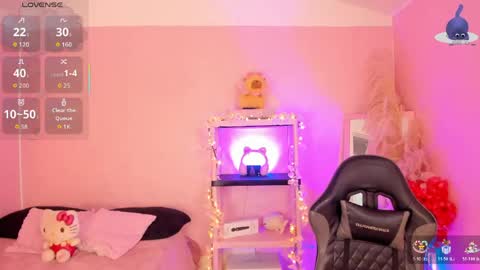 Snapshot of juliethmosss chatting on 04.28.26 Julieth online show from 04.28.26