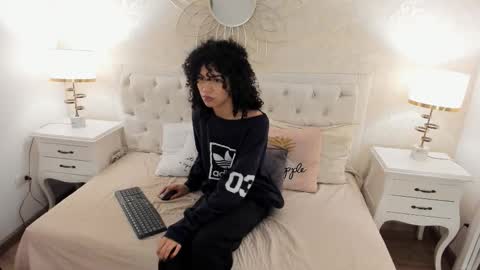 Snapshot of julietta___ chatting on 03.23.26 julietta online show from 03.23.26