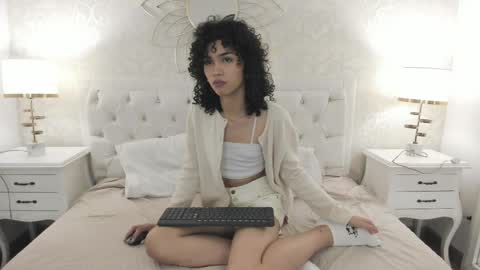 Snapshot of julietta___ chatting on 04.03.26 julietta online show from 04.03.26