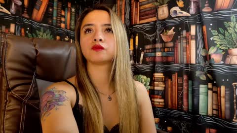 Julietta Jackson online show from 01.24.25