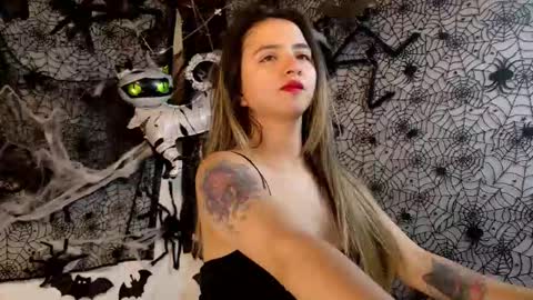 Julietta Jackson online show from 10.20.25