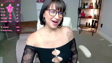 Julie online show from 02.26.26