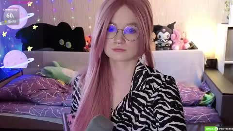 julifisher online show from 04.13.26