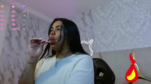 juliieta_tay online show from 07.05.26