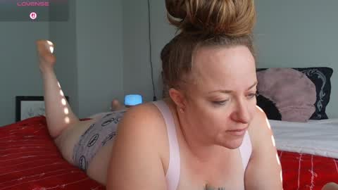 Juli Monroe online show from 04.02.26