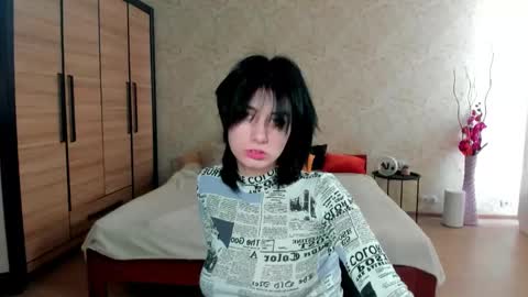 Snapshot of julissweet chatting on 02.08.25 Asmodeus online show from 02.08.25
