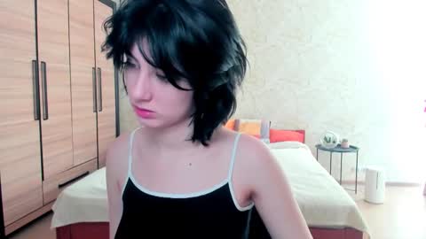 Snapshot of julissweet chatting on 02.13.25 Asmodeus online show from 02.13.25