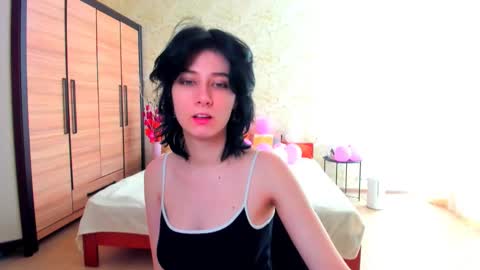 Snapshot of julissweet chatting on 02.17.25 Asmodeus online show from 02.17.25