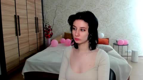 Snapshot of julissweet chatting on 03.02.25 Asmodeus online show from 03.02.25