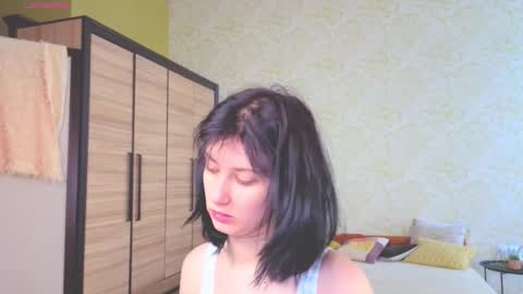 Snapshot of julissweet chatting on 09.20.25 Asmodeus online show from 09.20.25