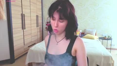 Snapshot of julissweet chatting on 09.22.25 Asmodeus online show from 09.22.25