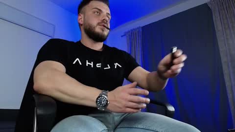 JULiUS   online show from 01.28.25