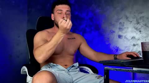 JULiUS   online show from 02.21.26