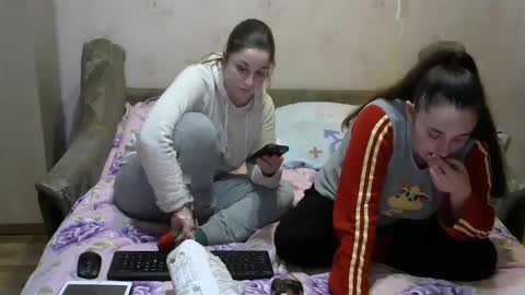 Snapshot of juliya_katie chatting on 03.02.25 Juliya Katie online show from 03.02.25