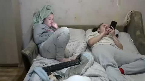 Snapshot of juliya_katie chatting on 11.02.25 Juliya Katie online show from 11.02.25