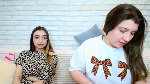 Snapshot of jullymood chatting on 02.20.26 DoubleCherry online show from 02.20.26