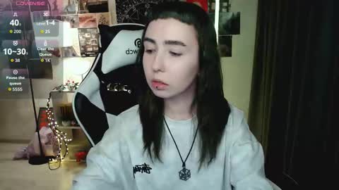 Baroness Von Cringe online show from 11.20.25