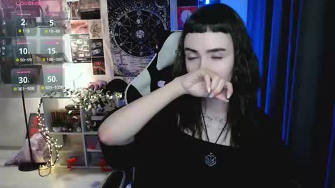 Baroness Von Cringe online show from 11.21.25