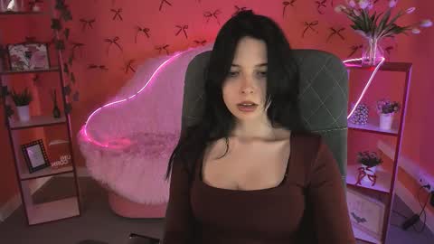 Juls online show from 10.09.25