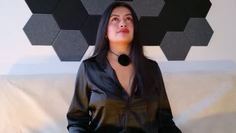 Julietha  online show from 02.04.26