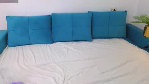 Snapshot of july_kane chatting on 10.22.25 july_kane online show from 10.22.25