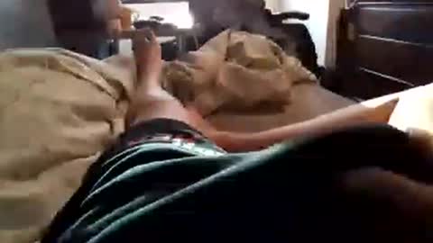 Snapshot of jumezee chatting on 01.18.25 Asian office boy online show from 01.18.25