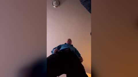 jumpyminky online show from 12.03.25