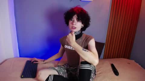 JuneBlake  online show from 03.30.26