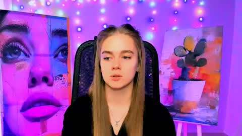 Snapshot of junewoods chatting on 02.10.26 junewoods online show from 02.10.26