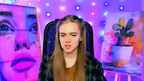 Snapshot of junewoods chatting on 02.11.26 junewoods online show from 02.11.26