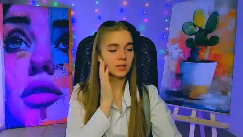 Snapshot of junewoods chatting on 02.26.26 junewoods online show from 02.26.26