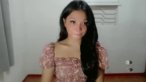 Snapshot of juny_lany chatting on 12.28.24 Karla online show from 12.28.24