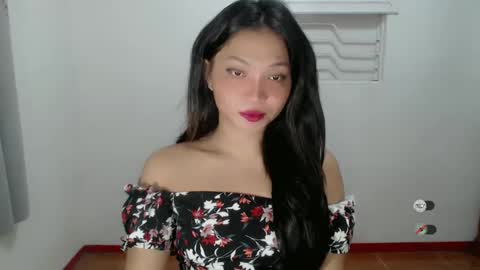 Snapshot of juny_lany chatting on 01.03.25 Karla online show from 01.03.25