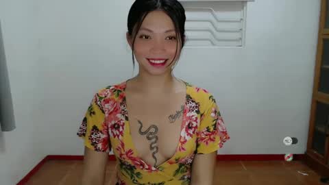 Snapshot of juny_lany chatting on 02.17.25 Karla online show from 02.17.25