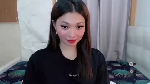 Snapshot of juny_lany chatting on 09.29.25 Karla online show from 09.29.25