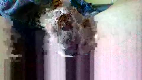 Snapshot of jupiter2025 chatting on 10.05.25 Valentin online show from 10.05.25