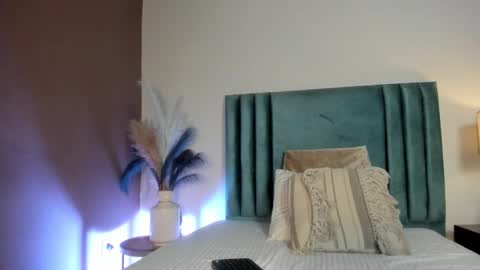 Jupiter Fox online show from 03.17.26