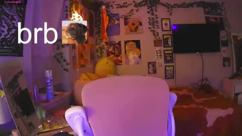 Snapshot of jupitersclaim chatting on 11.06.25 jupitersclaim online show from 11.06.25