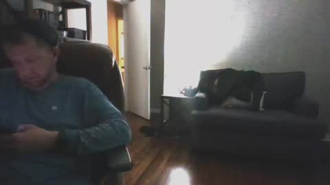 Snapshot of jusbeaz8722 chatting on 12.06.24 JustnSide Unexxst online show from 12.06.24