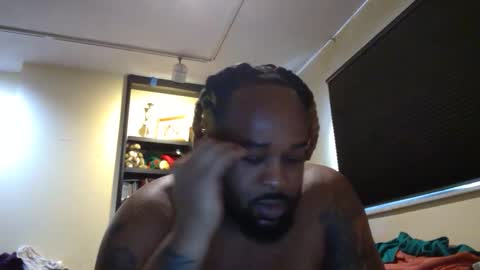 Snapshot of just2real chatting on 11.02.25 Real online show from 11.02.25