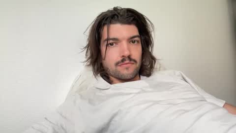 just_a_guy_with_a_big_cock online show from 06.08.26