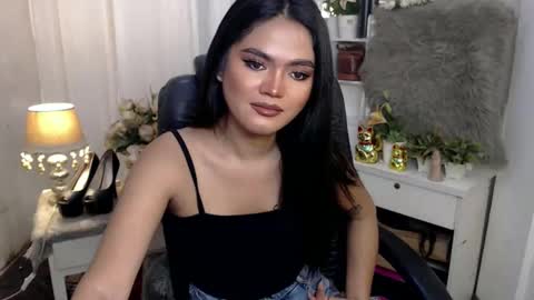 MY IG aleahgomez17 online show from 12.16.24