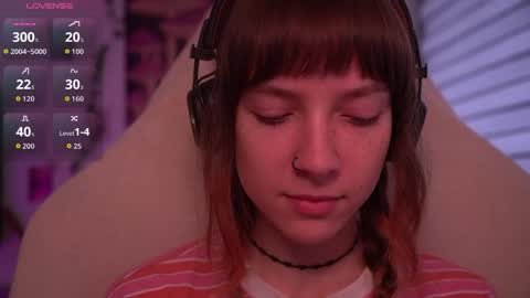 Snapshot of just_busking chatting on 10.14.25 Julia online show from 10.14.25