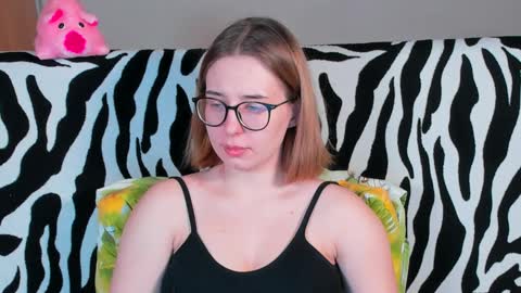 Snapshot of just_fucked chatting on 02.27.25 Nika and Mark online show from 02.27.25