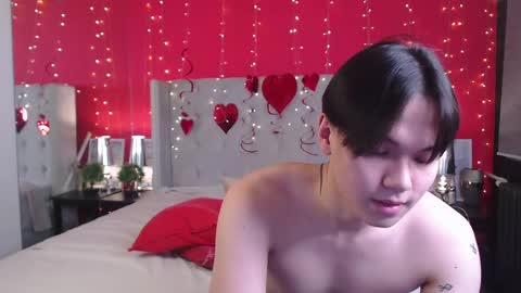 just_gay_ online show from 02.11.25