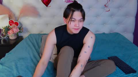just_gay_ online show from 02.26.25