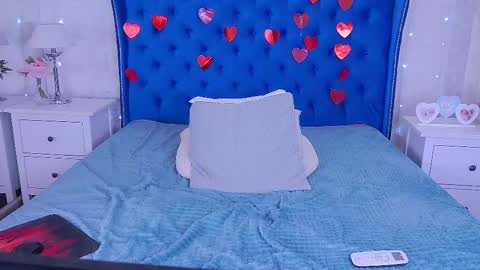 just_gay_ online show from 02.26.25