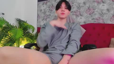 just_gay_ online show from 03.05.25