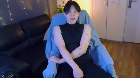 just_gay_ online show from 03.11.25