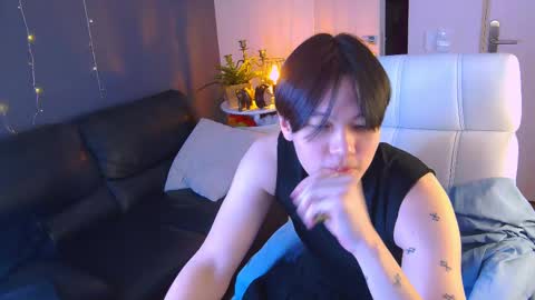 just_gay_ online show from 03.11.25